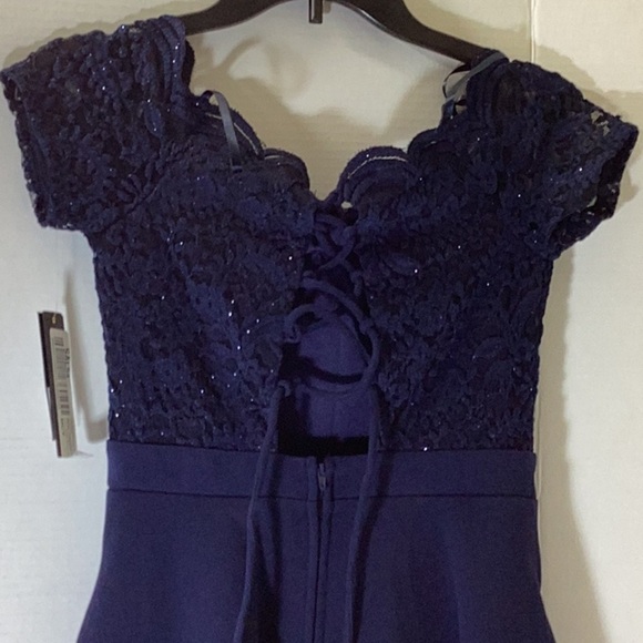 City Studios Juniors' Off-The-Shoulder Fit Flare Dress - Picture 6 of 9